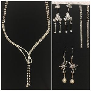 LAST PRICE ⬇️ Sim Diamond Necklace; 3 Pair Earring